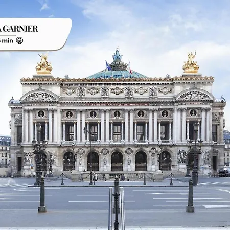 501 Simon - Superbe A Paris